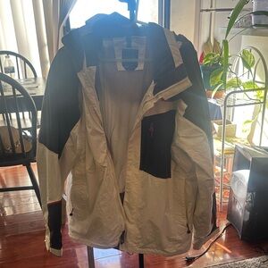 Men's North Face Black and White Jacket